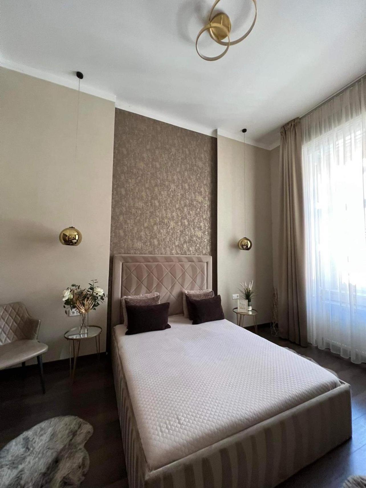 Luxury Dream With A Sauna In The Center Budapeste Exterior foto