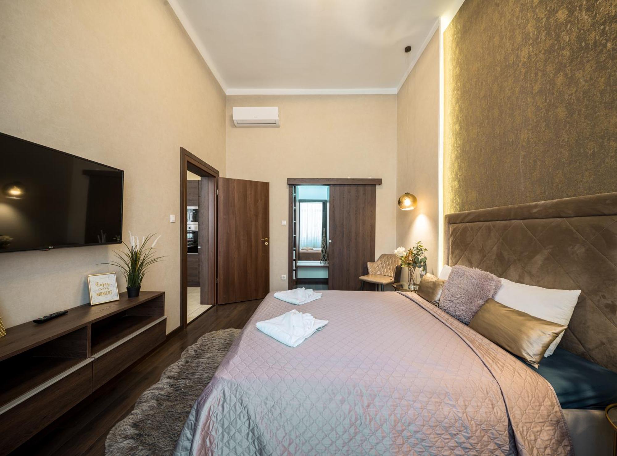 Luxury Dream With A Sauna In The Center Budapeste Exterior foto